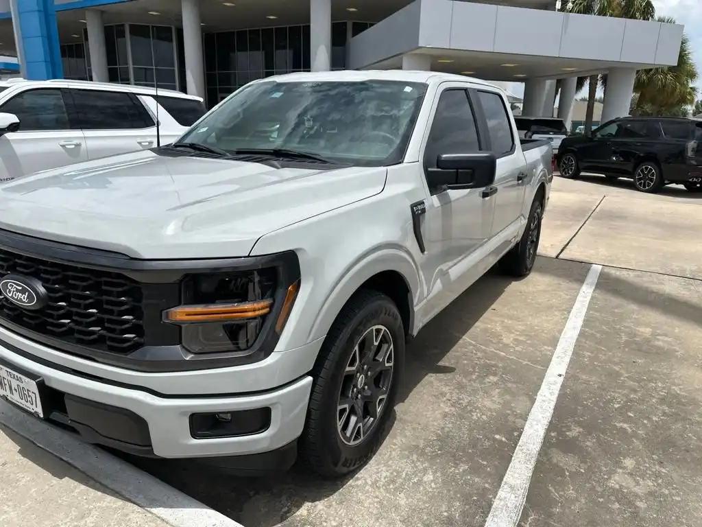2024 Ford F-150 STX SuperCrew 5-1/2 Box's photo