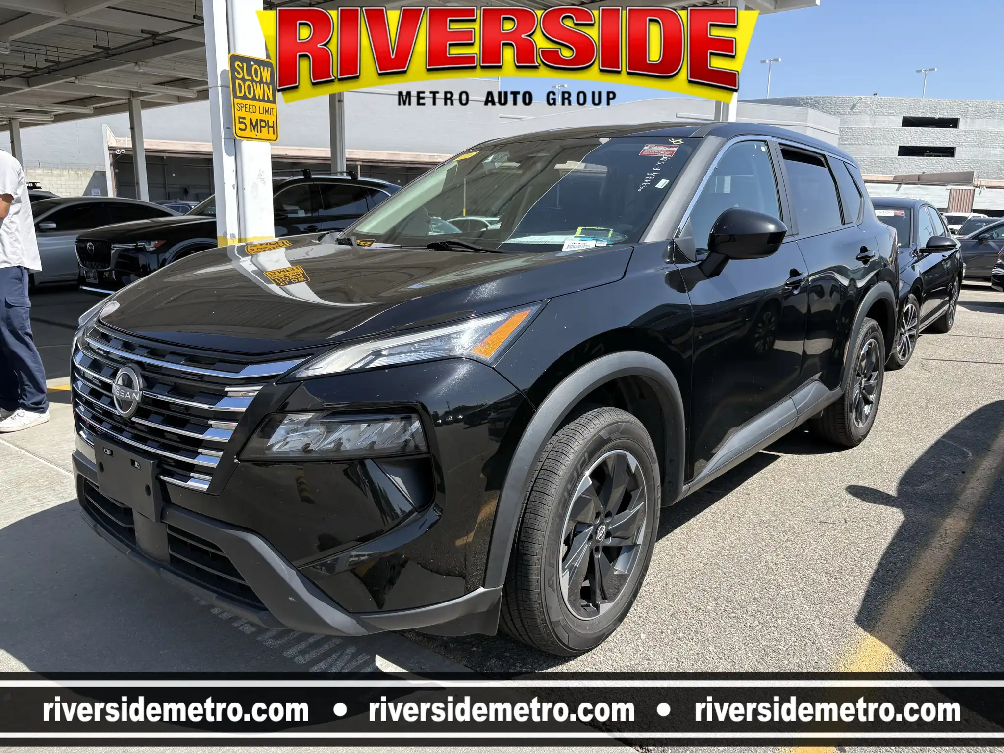 2024 Nissan Rogue SV AWD's photo