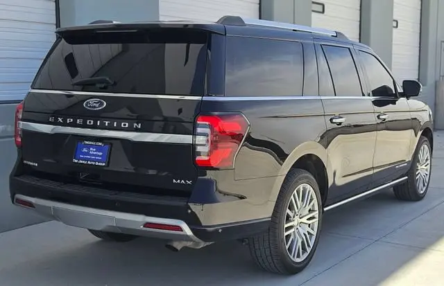 2024 Ford Expedition Platinum photo 5