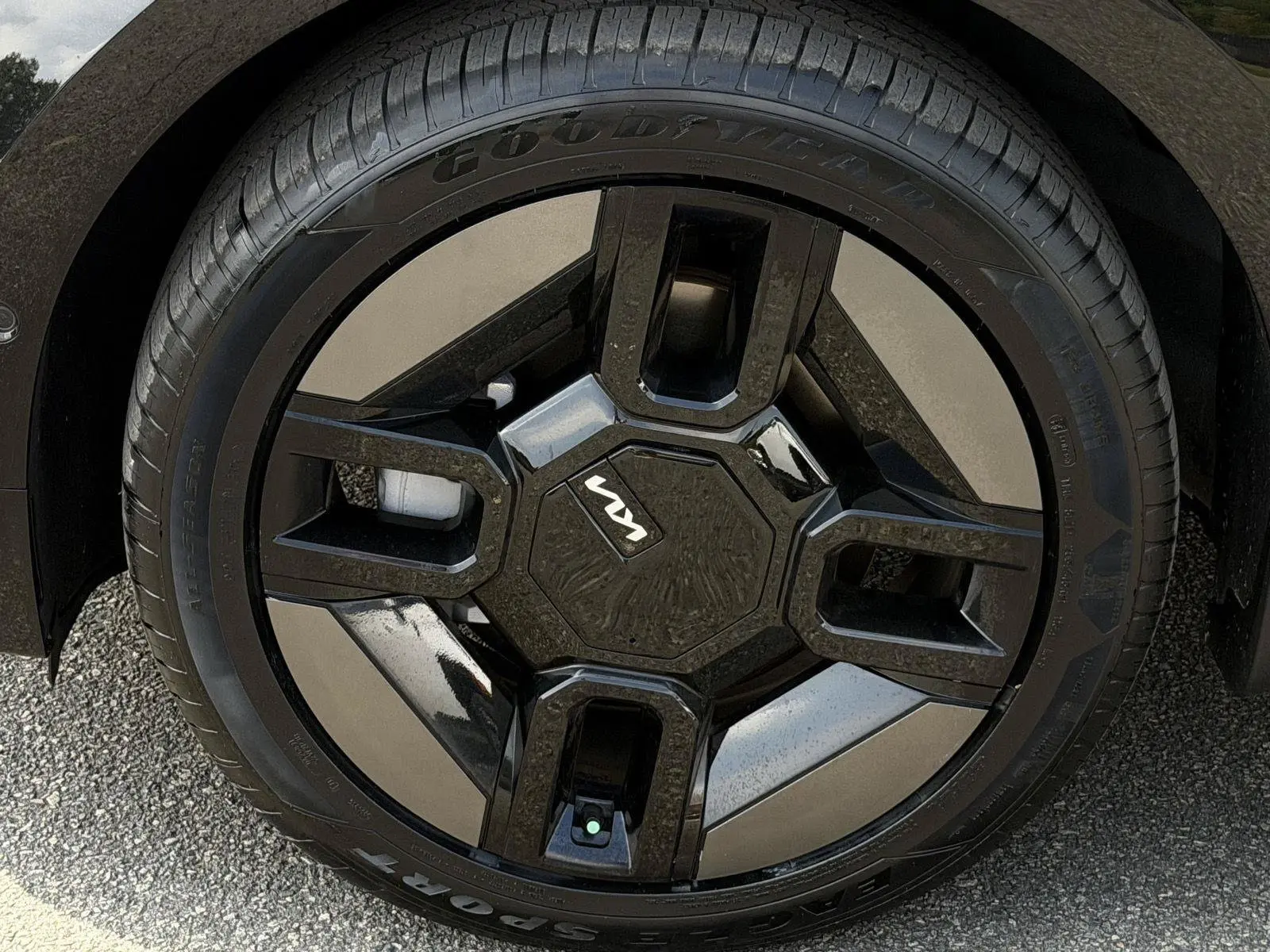 2024 Kia EV9 GT-Line AWD photo 5