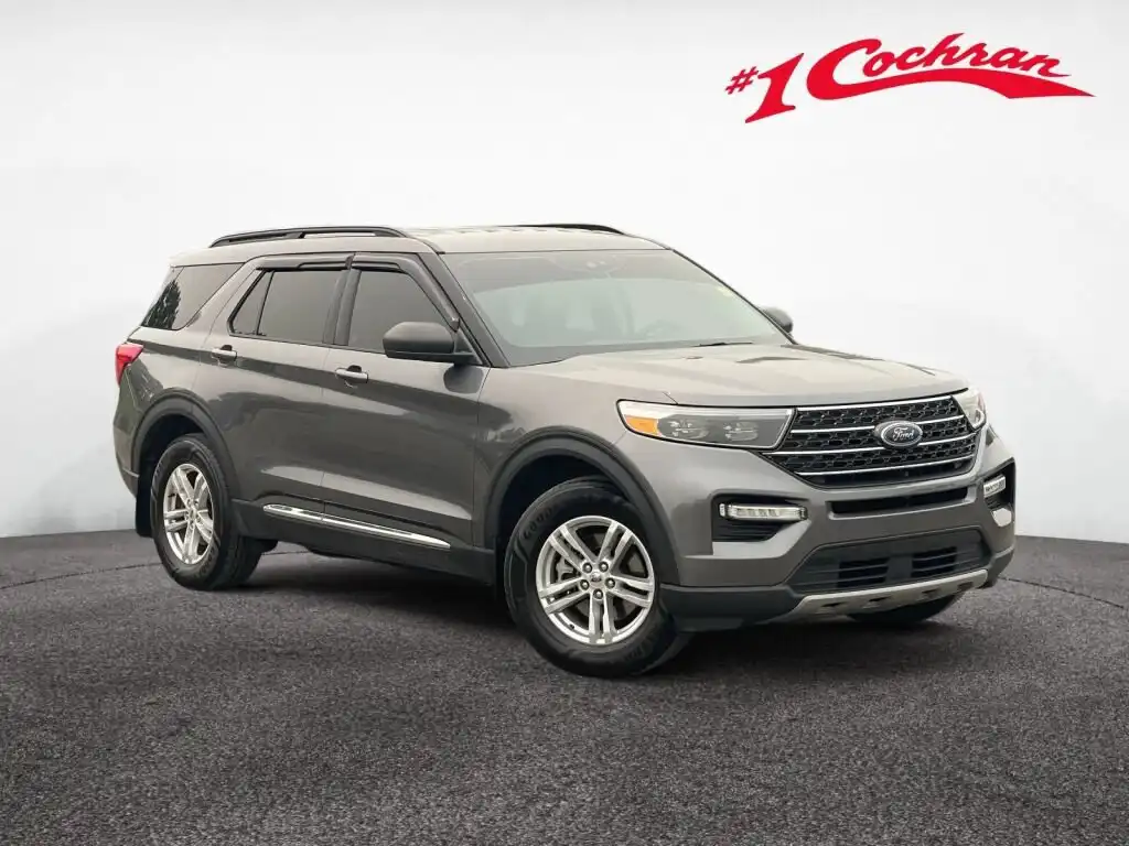 2022 Ford Explorer XLT 4WD's photo