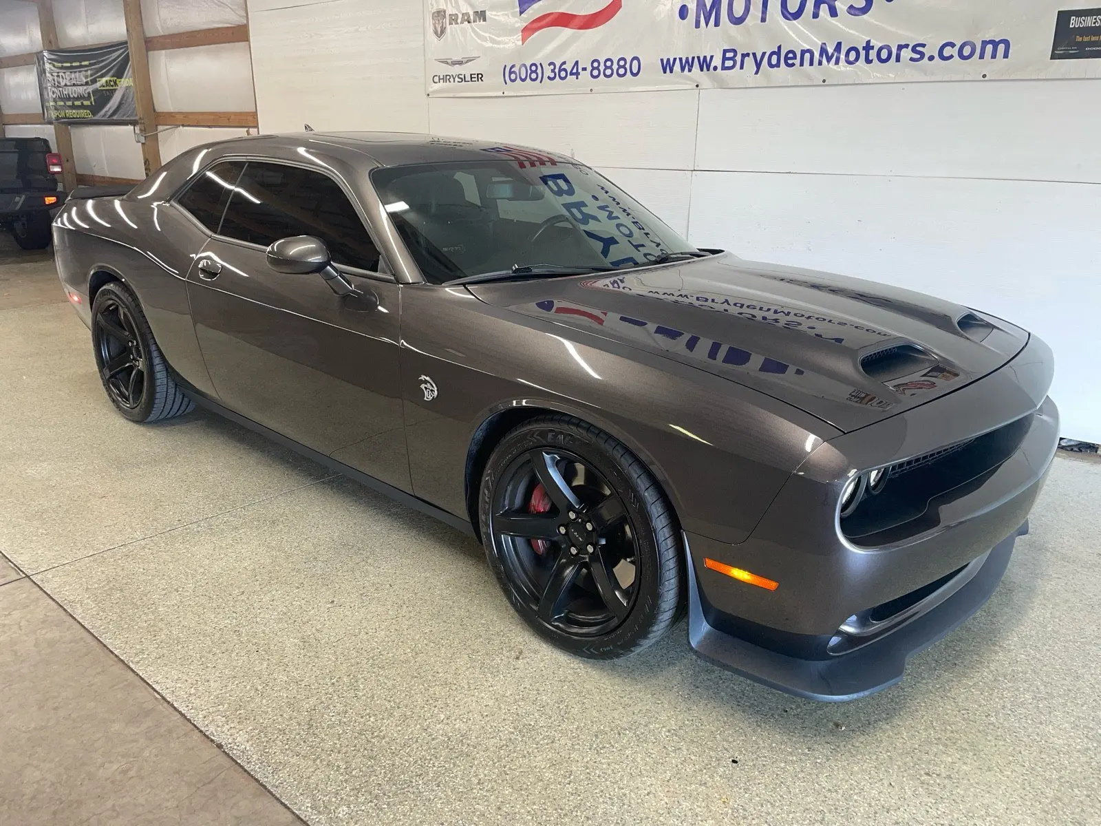 2021 Dodge Challenger SRT Hellcat photo 3