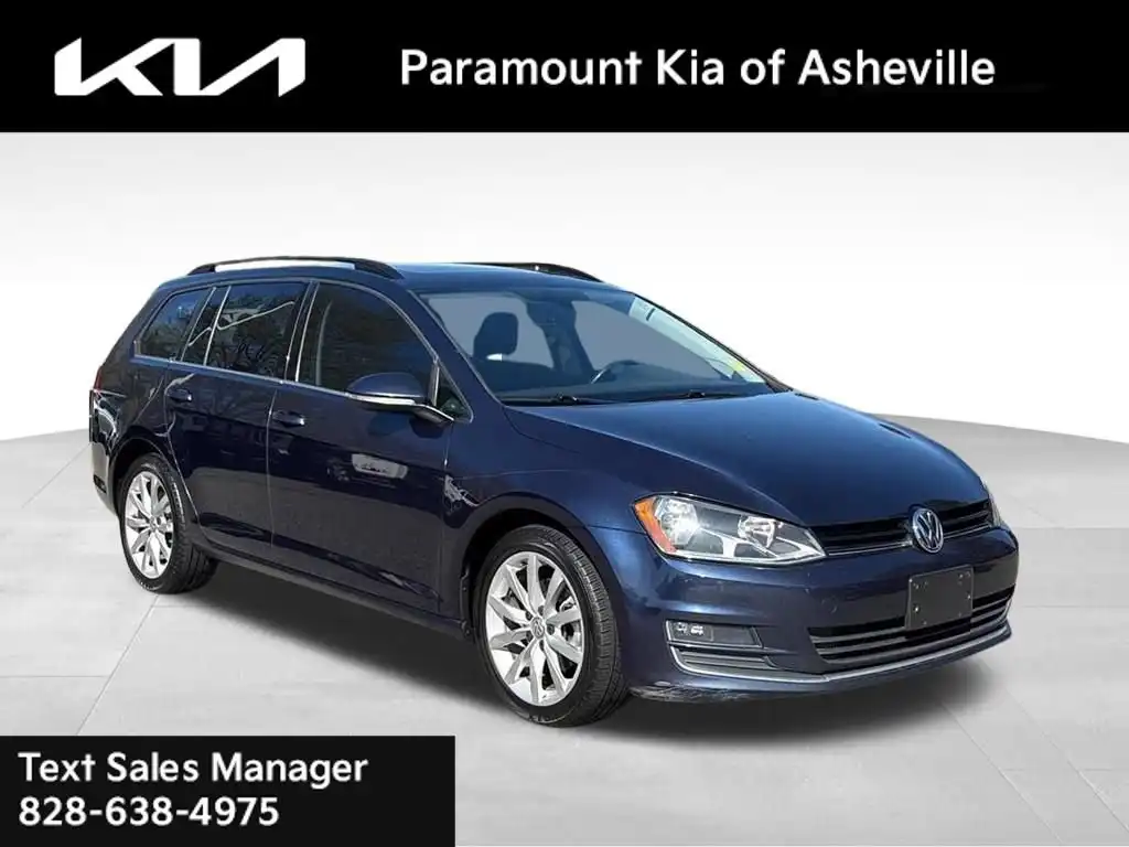 2017 Volkswagen Golf SportWagen TSI S Auto's photo