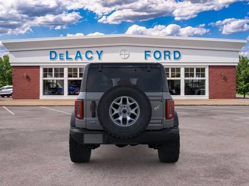 2025 Ford Bronco Badlands 4WD photo 5