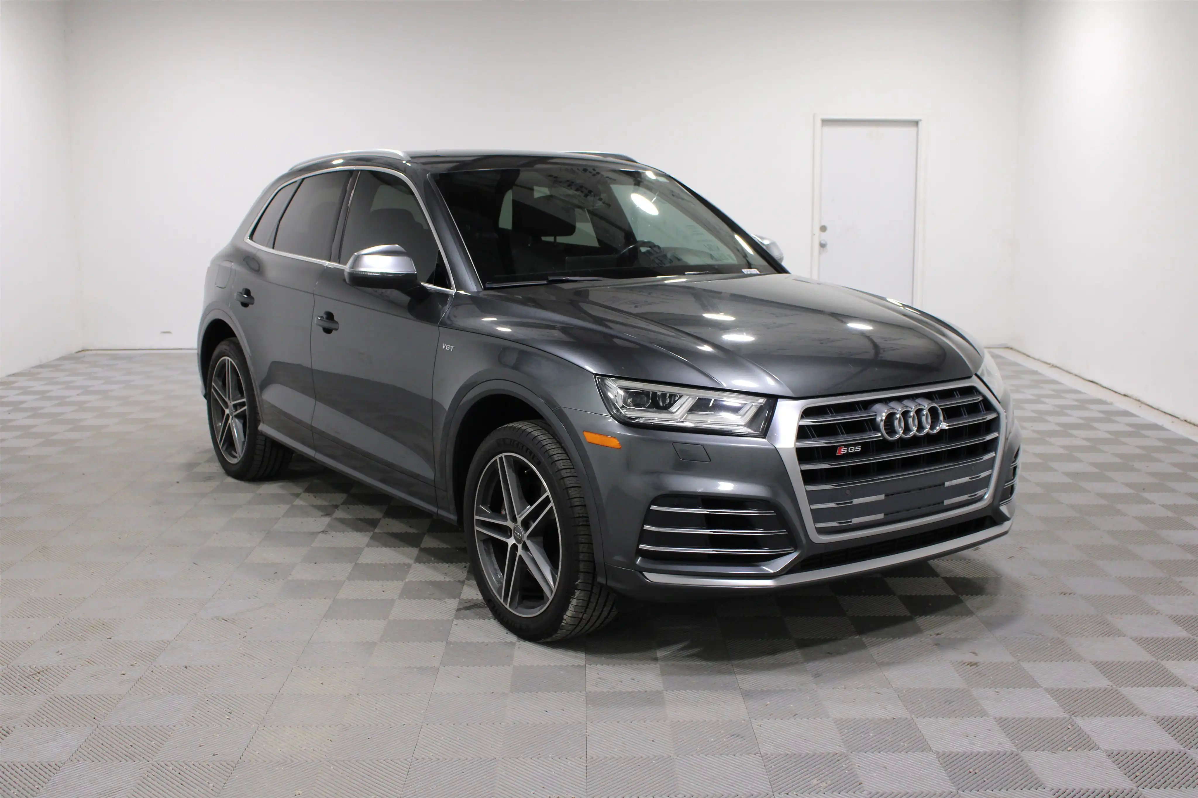 2018 Audi SQ5 3.0 quattro tiptronic Premium Plus's photo
