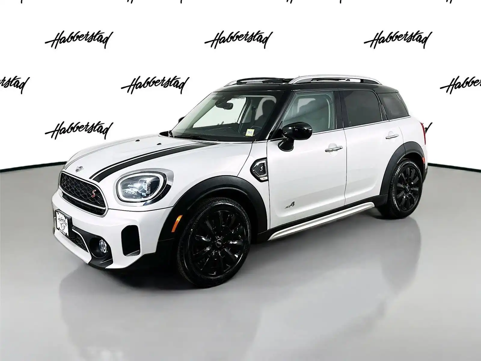 2023 MINI Countryman S ALL4's photo