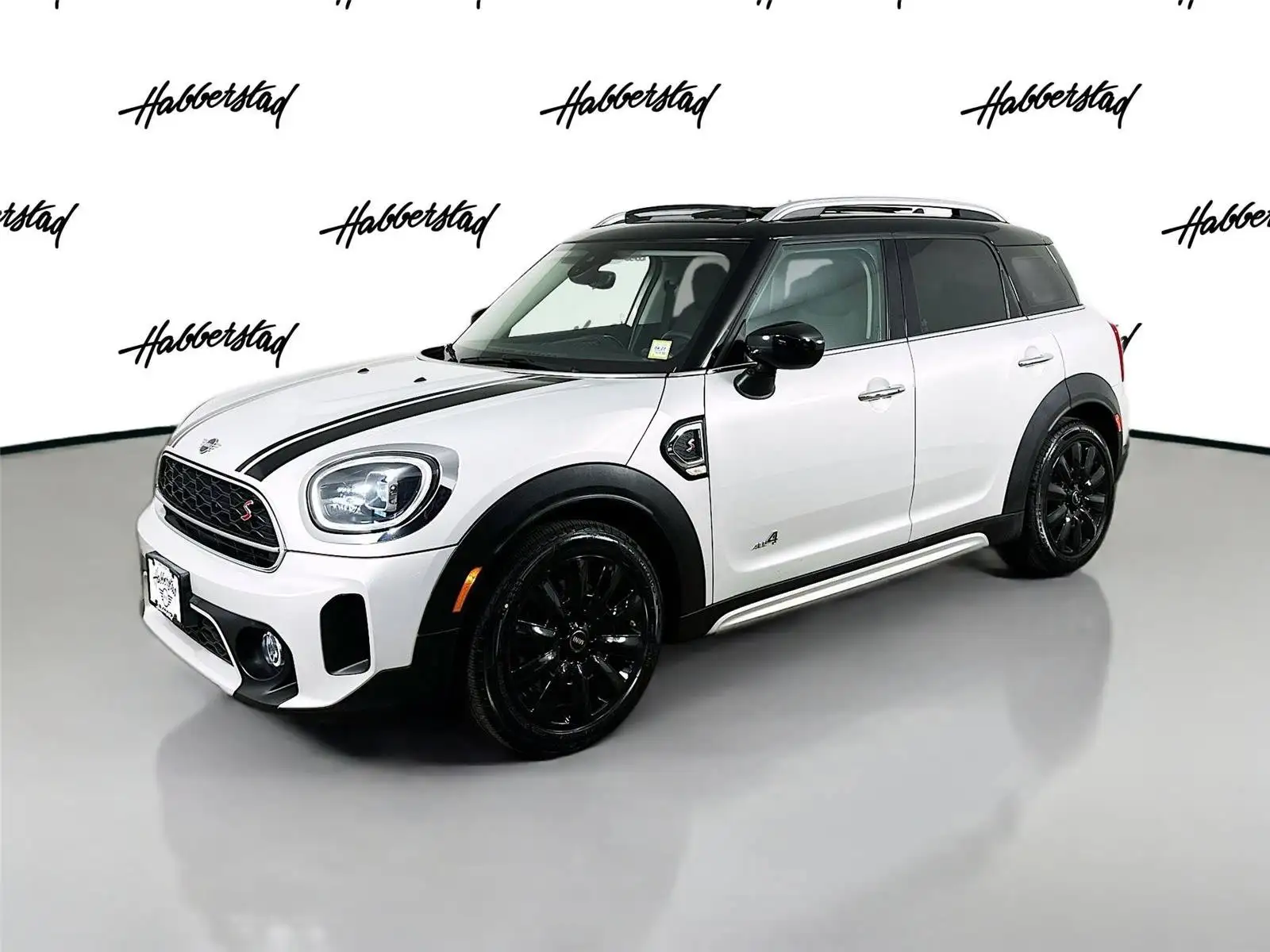 2023 MINI Countryman S ALL4's photo