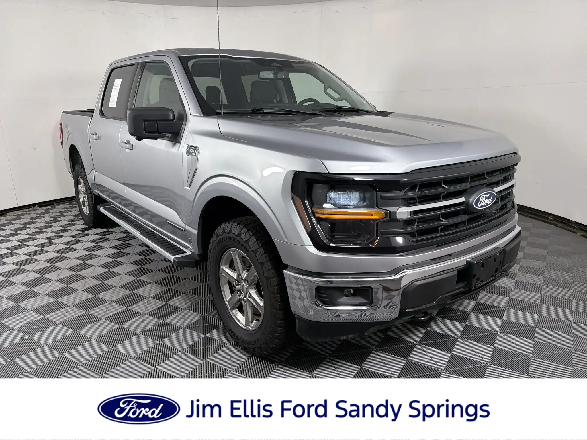 2024 Ford F-150 XLT 4WD SuperCrew 5-1/2' Box's photo