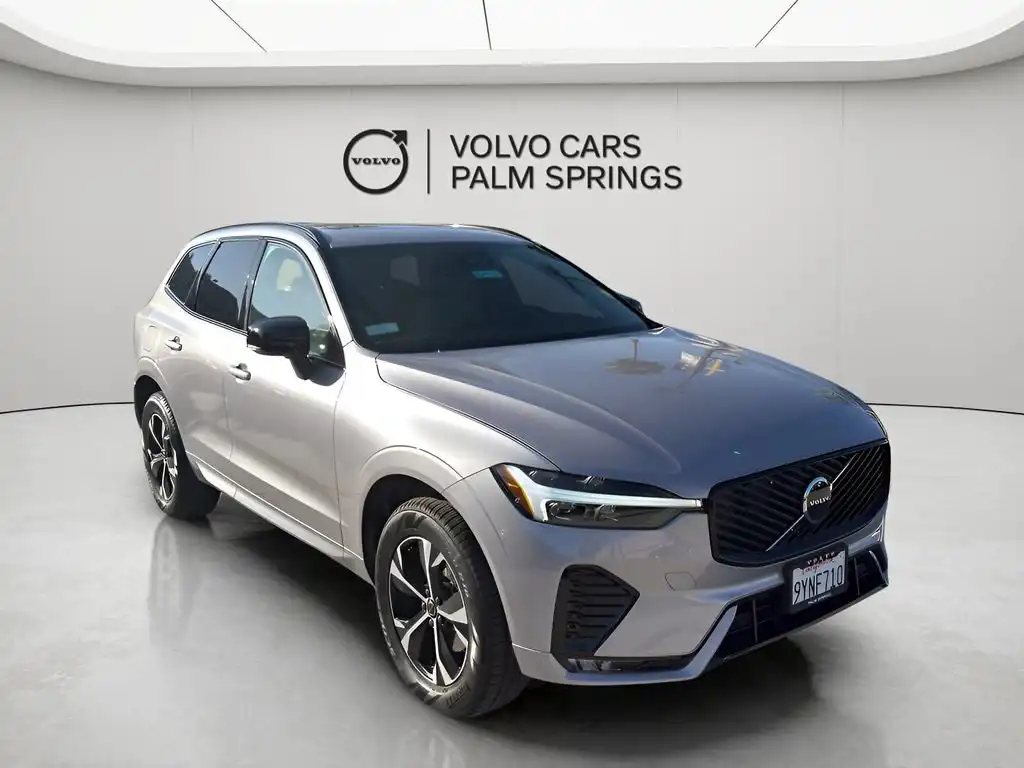 2026 Volvo XC60 B5 Core Dark AWD's photo