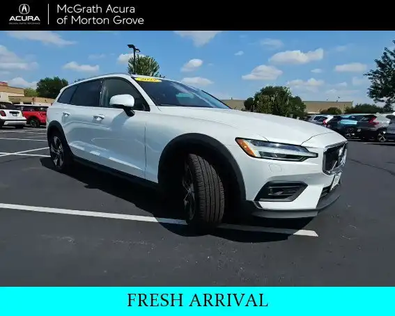 2022 Volvo V60 Cross Country T5 AWD Cross Country's photo