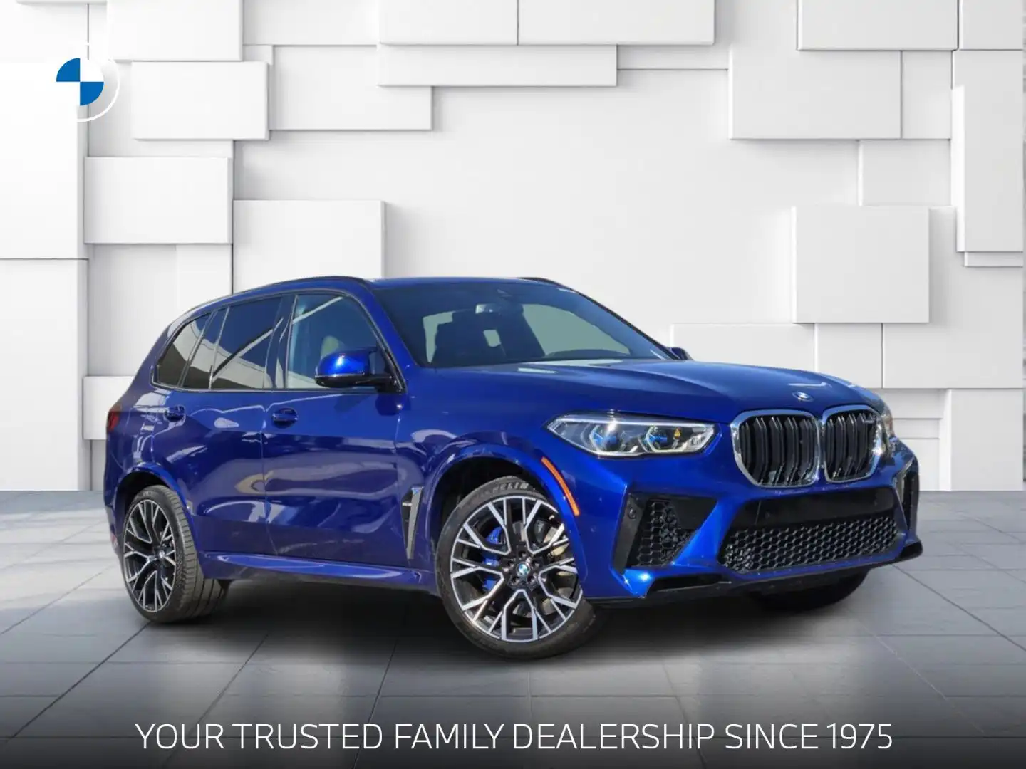 2022 BMW X5 M Base's photo