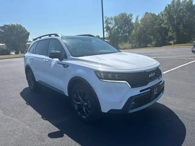 2023 Kia Sorento SX Prestige 4WD DCT X-Line's photo