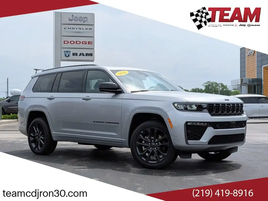 2026 Jeep Grand Cherokee L Limited Reserve 4x4's photo