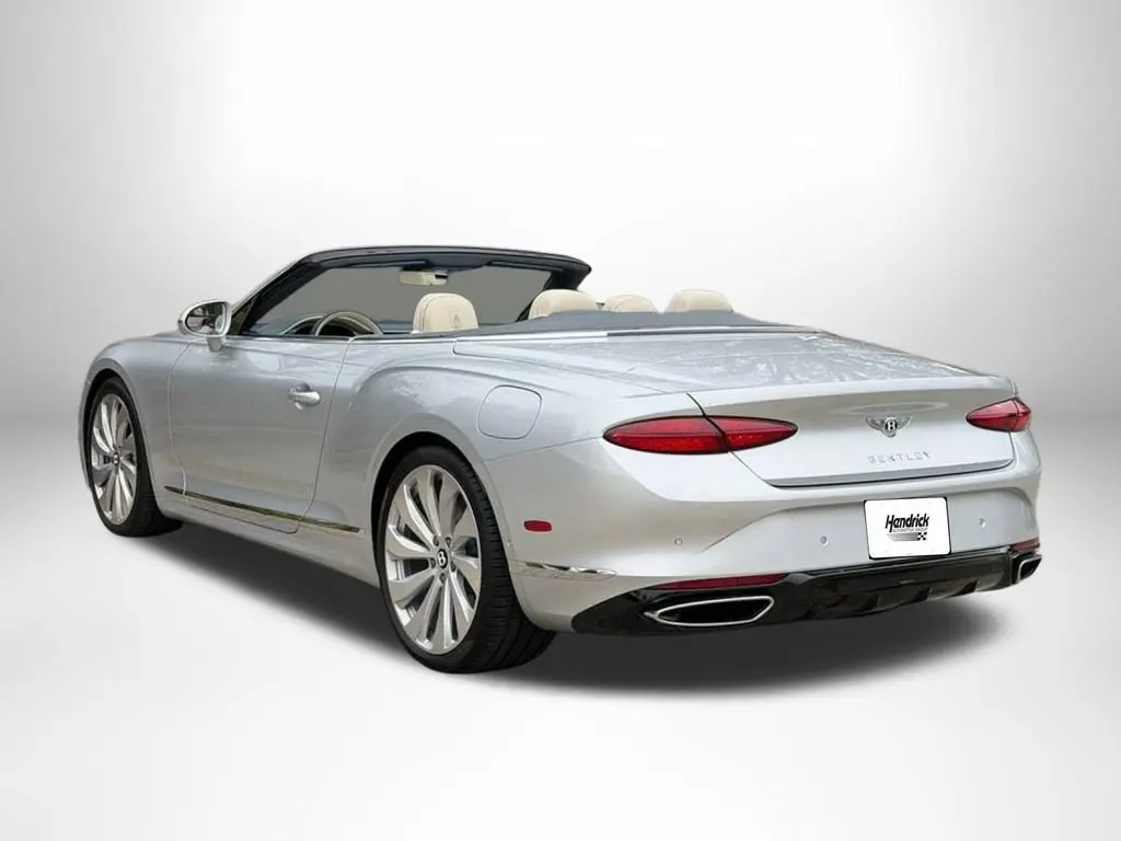 2026 Bentley Continental GT undefined photo 4