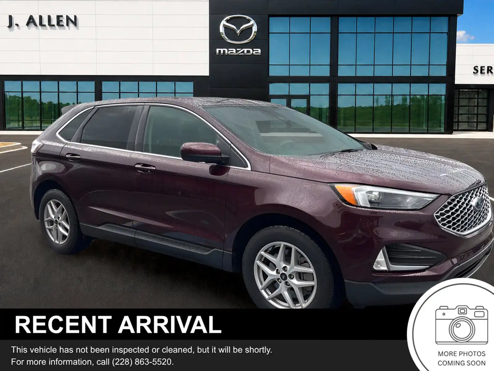 2024 Ford Edge SEL AWD's photo