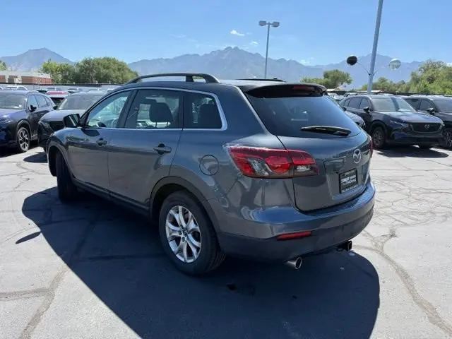 2014 Mazda CX-9 Touring AWD photo 3