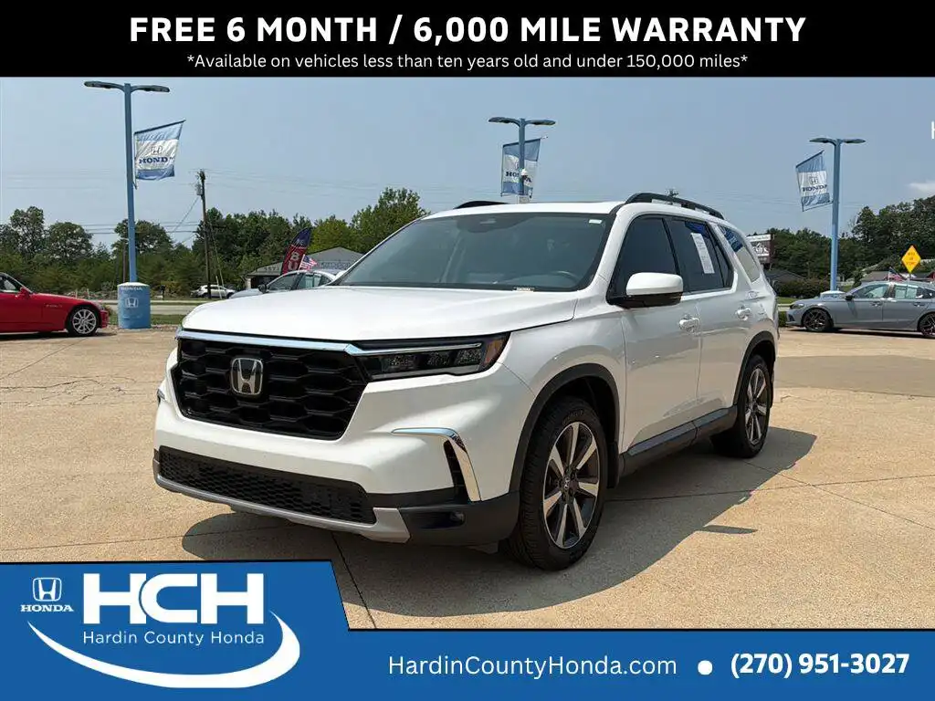 2023 Honda Pilot Touring 2WD's photo