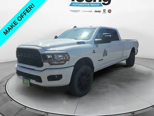 2024 RAM 3500 Big Horn 4X4 Crew Cab LWB's photo