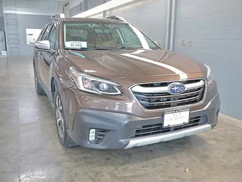 2020 Subaru Outback Touring XT's photo