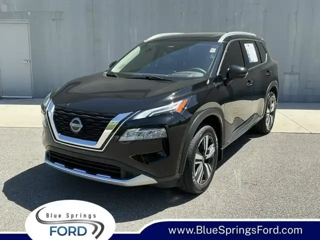 2023 Nissan Rogue Platinum AWD's photo