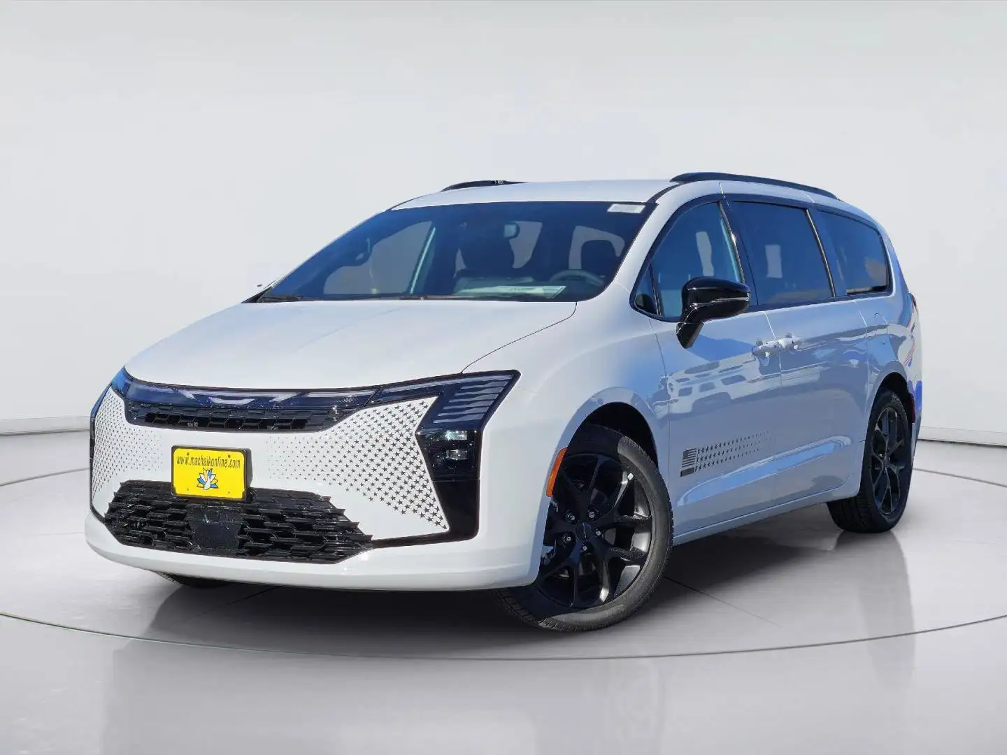 2027 Chrysler Pacifica Select's photo