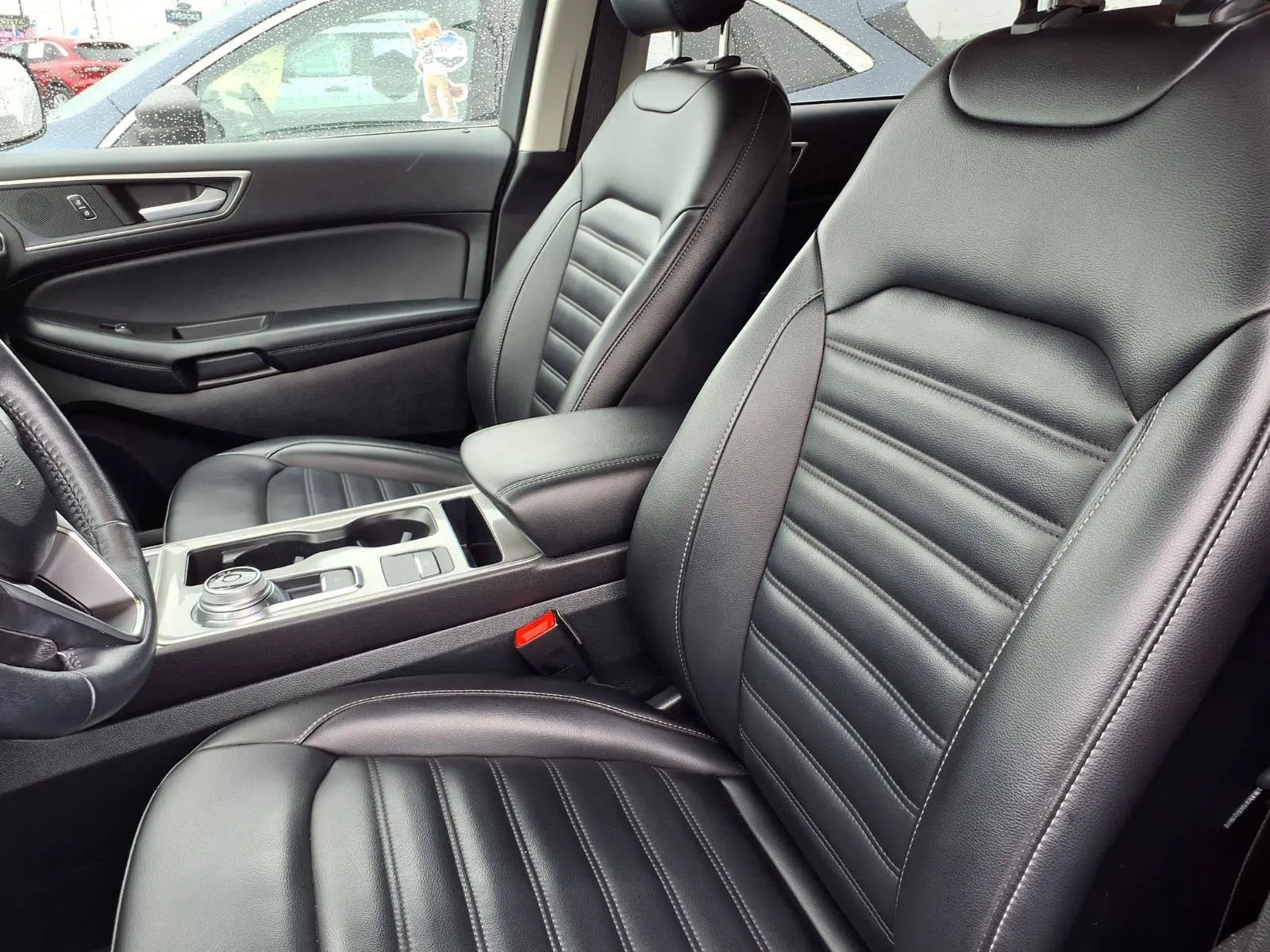 2024 Ford Edge SEL AWD photo 3