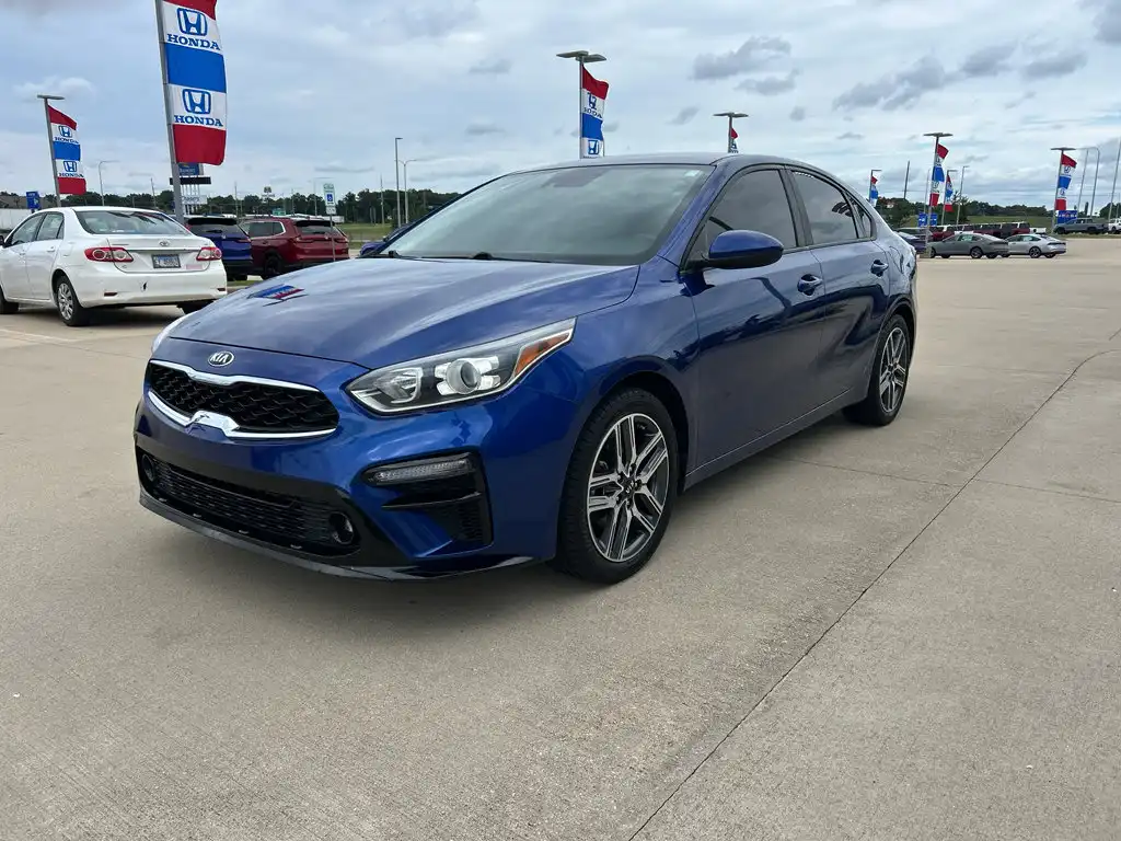 2019 Kia Forte S Auto's photo
