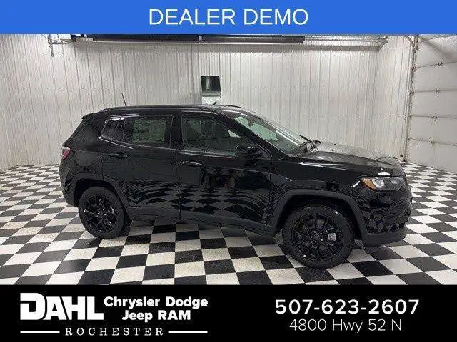 2026 Jeep Compass Altitude 4X4 photo 1