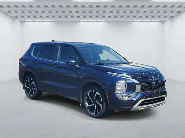 2024 Mitsubishi Outlander SE S-AWC's photo