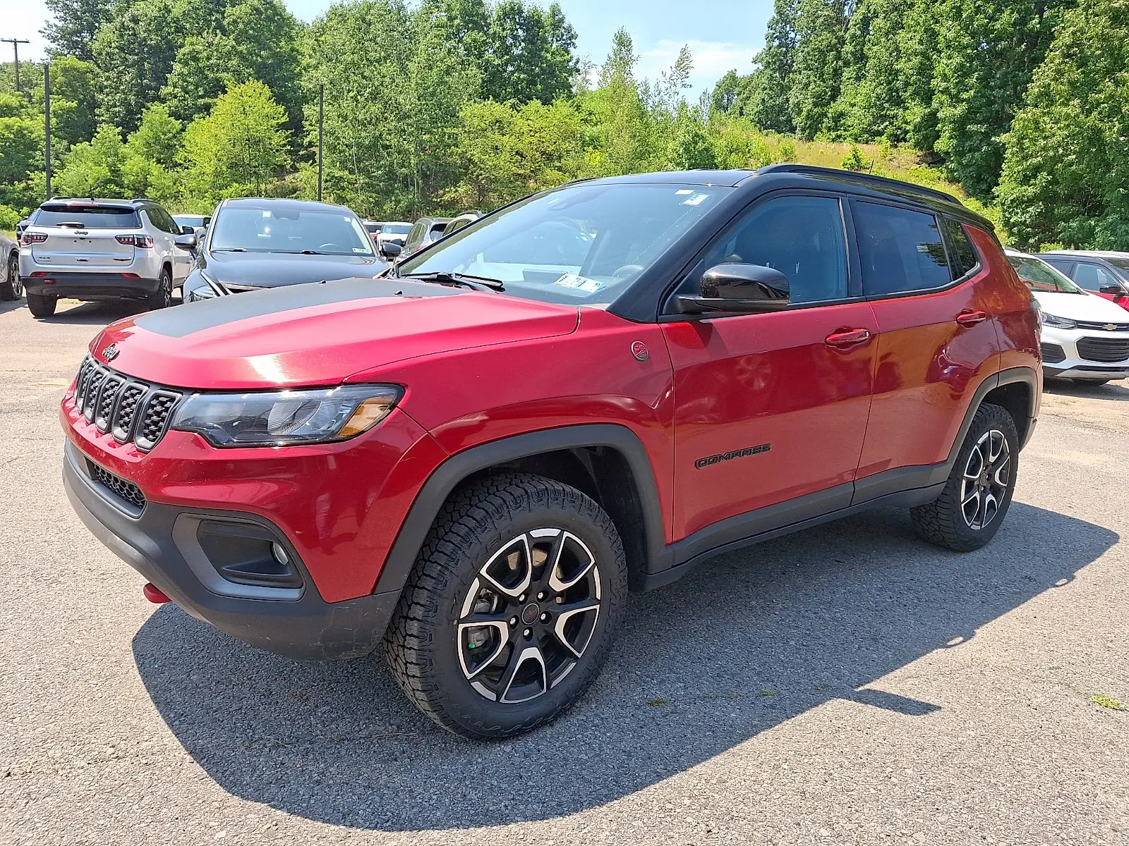 2025 Jeep Compass Trailhawk 4X4 photo 3