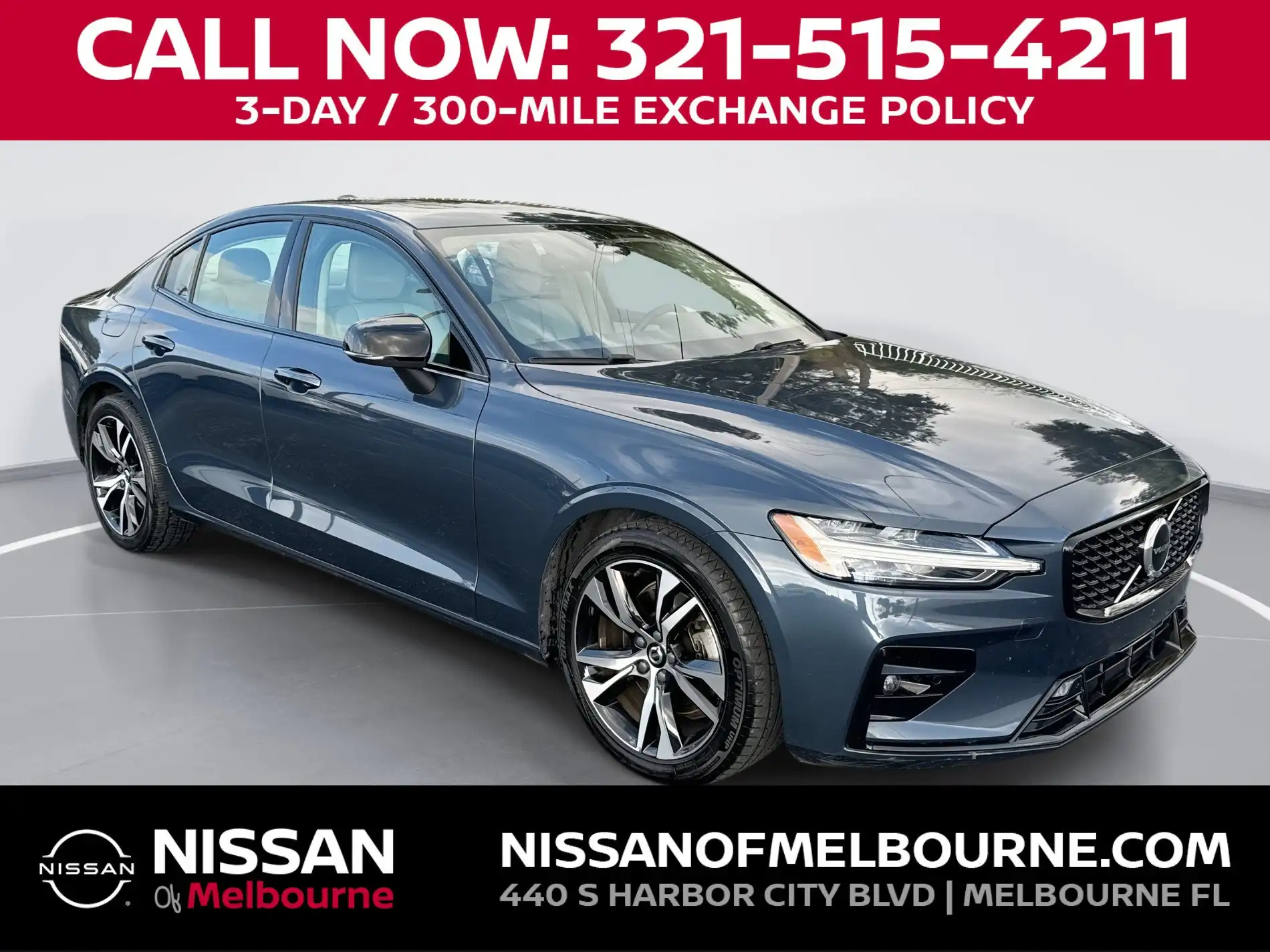 2024 Volvo S60 B5 Core Dark Theme's photo