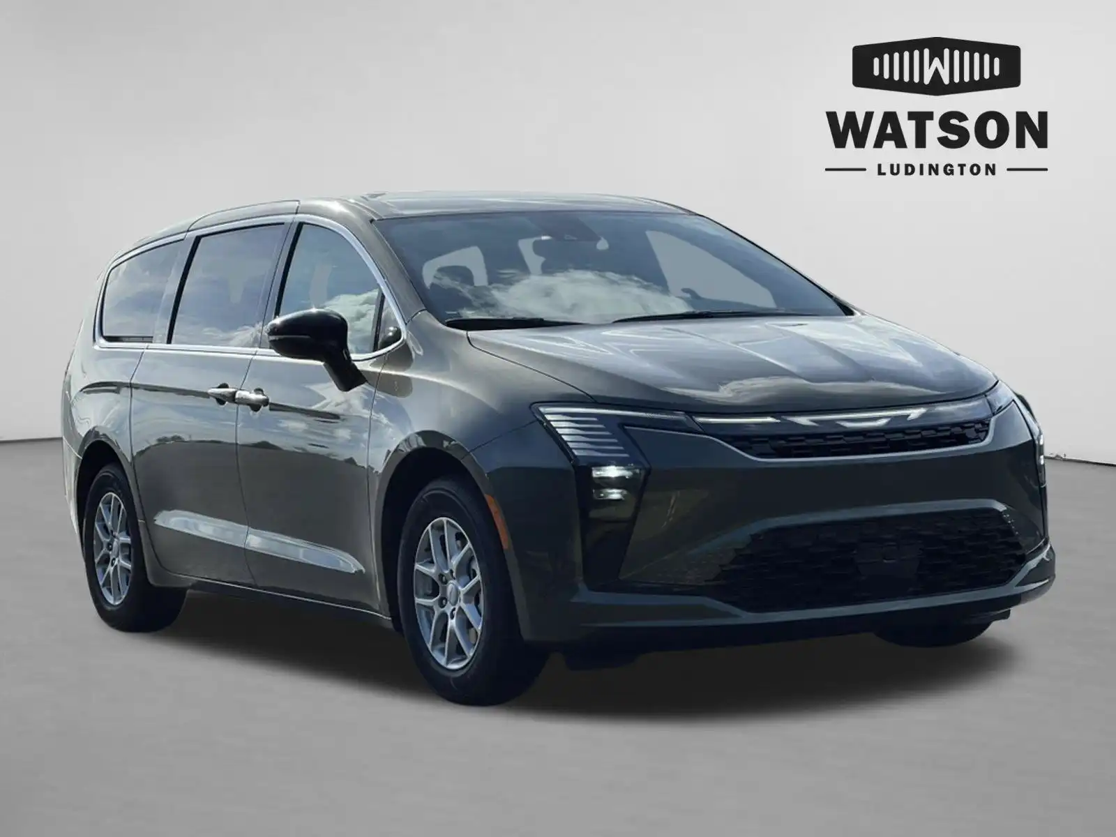 2027 Chrysler Pacifica Select's photo