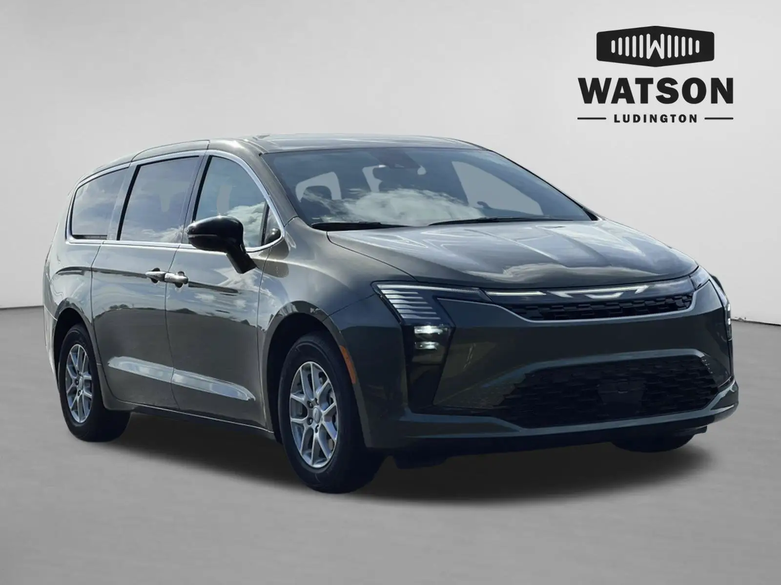 2027 Chrysler Pacifica Select photo 1