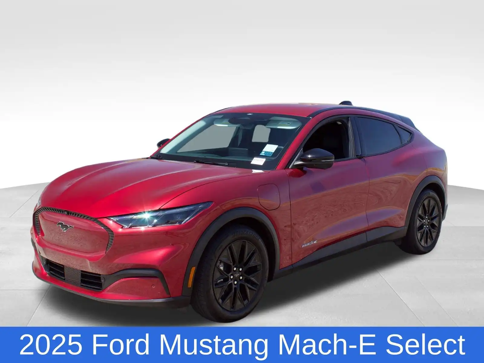 2025 Ford Mustang-Mach-e Select's photo