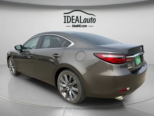 2019 Mazda EZ-6 Touring Auto photo 5