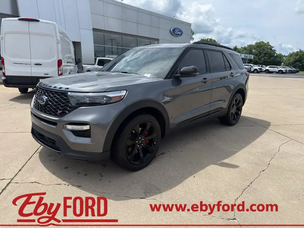 2023 Ford Explorer ST 4WD's photo