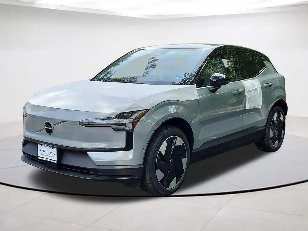 2026 Volvo EX30 Twin Motor Performance Ultra's photo