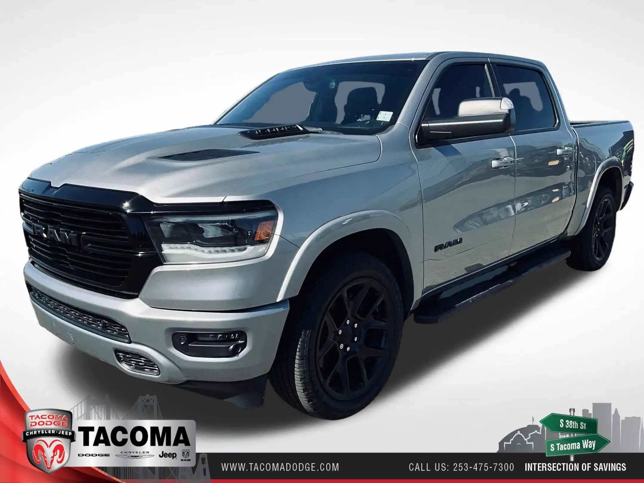 2020 RAM 1500 Laramie 4x4 Crew Cab 5'7's photo