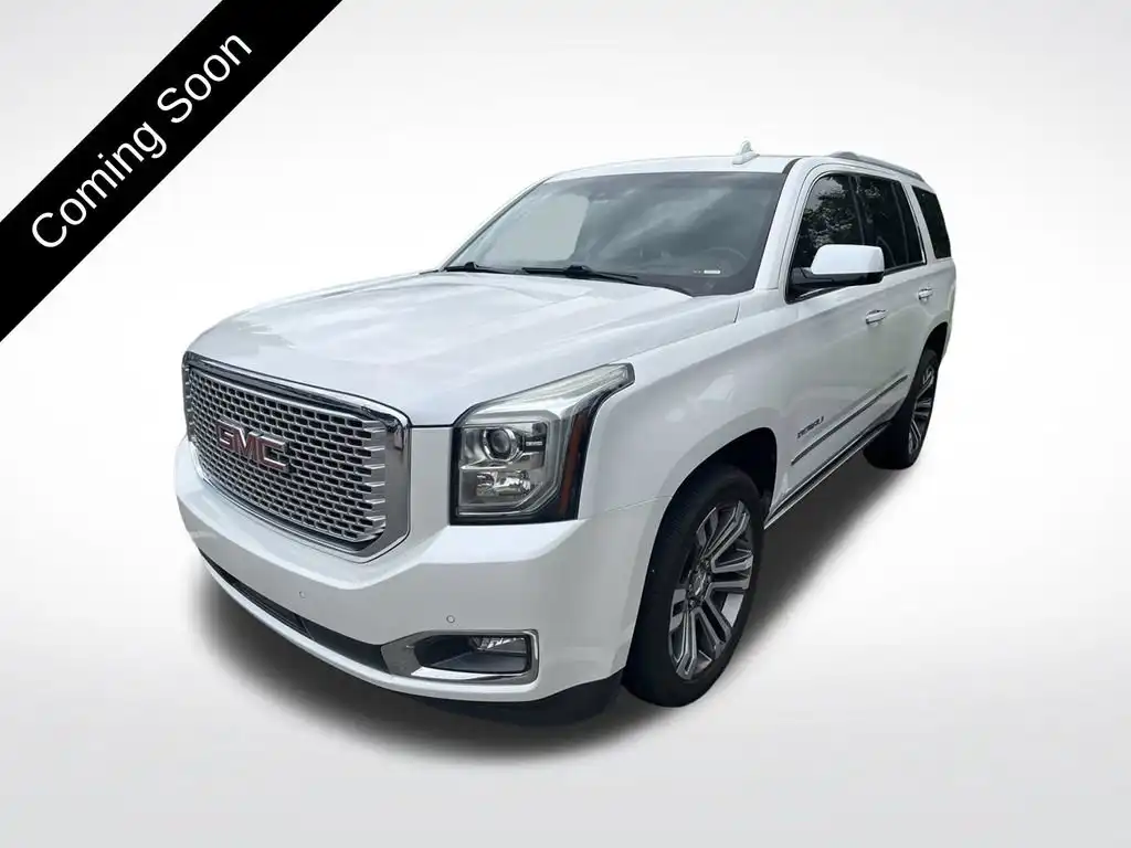 2017 GMC Yukon 4WD Denali's photo