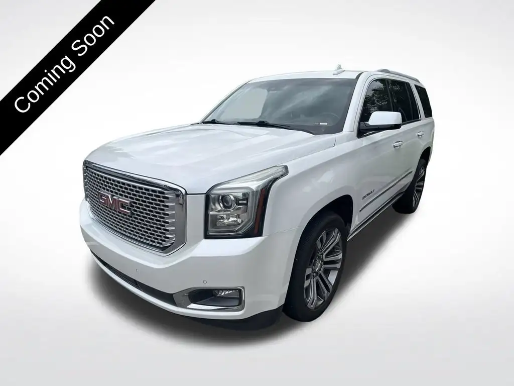 2017 GMC Yukon 4WD Denali's photo
