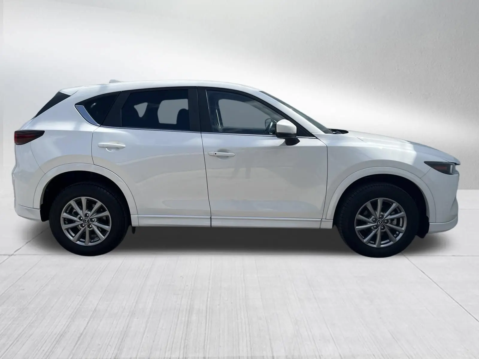 2025 Mazda CX-5 S Select Package Auto AWD photo 5