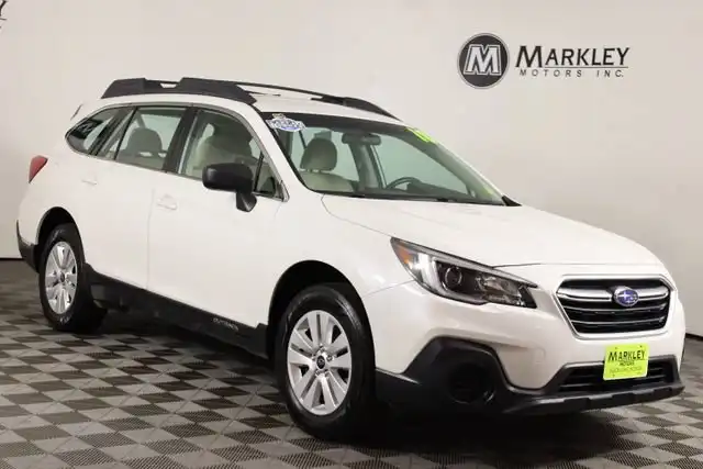 2018 Subaru Outback 2.5i's photo