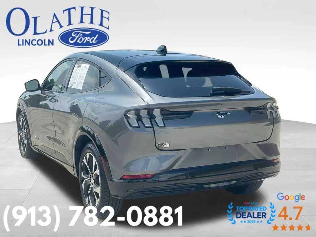 2023 Ford Mustang-Mach-e Premium photo 3