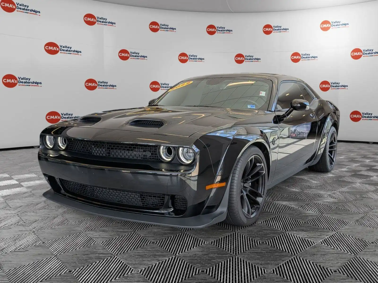 2022 Dodge Challenger SRT Hellcat Widebody's photo