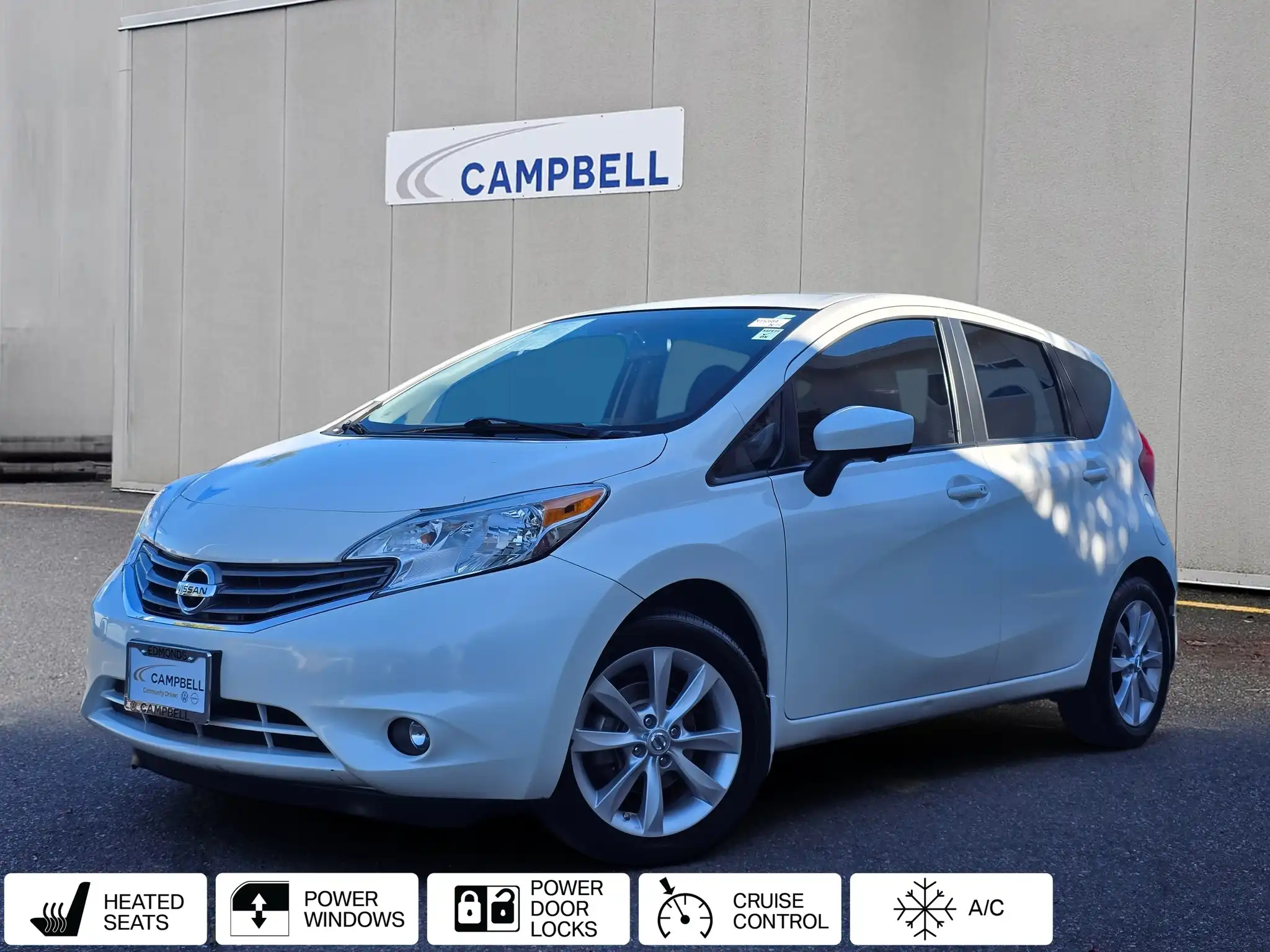 2015 Nissan Versa Note 1.6 SL CVT's photo