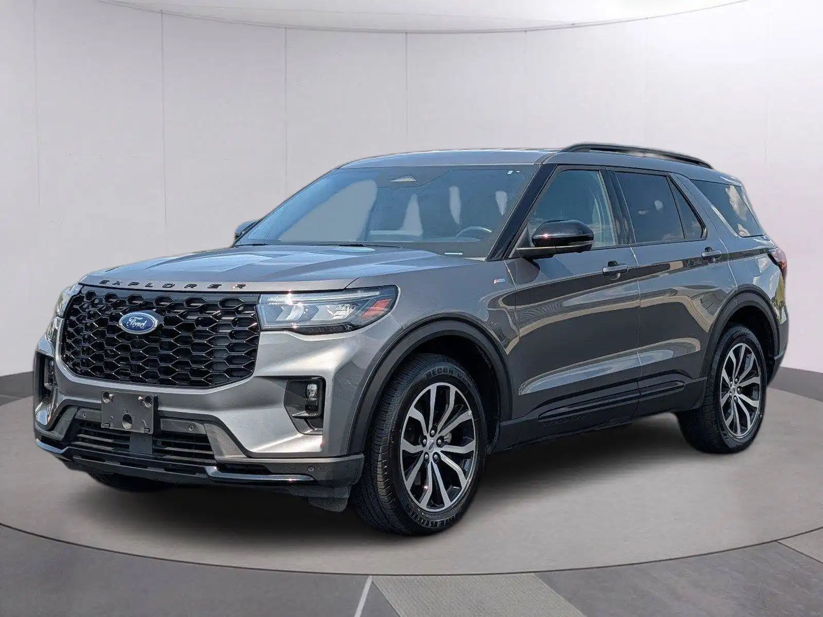 2025 Ford Explorer ST-Line 4WD PL535's photo