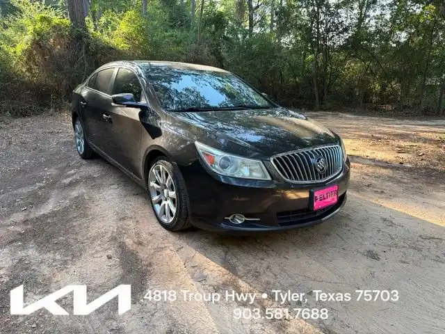 2013 Buick LaCrosse Touring's photo