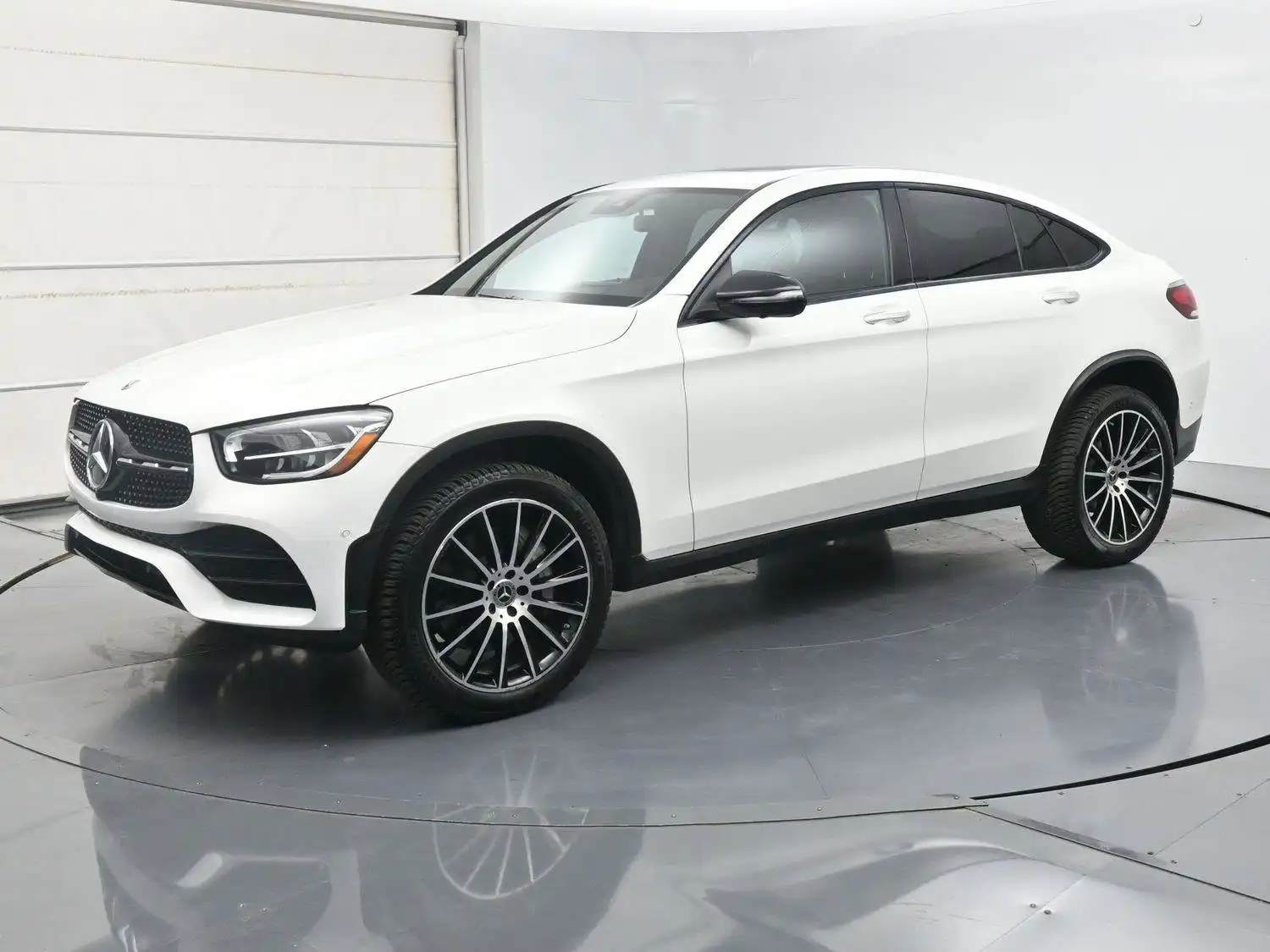 2022 Mercedes-Benz GLC GLC 300 4MATIC's photo