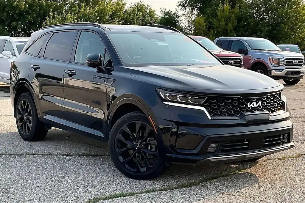 2023 Kia Sorento EX+ AWD's photo