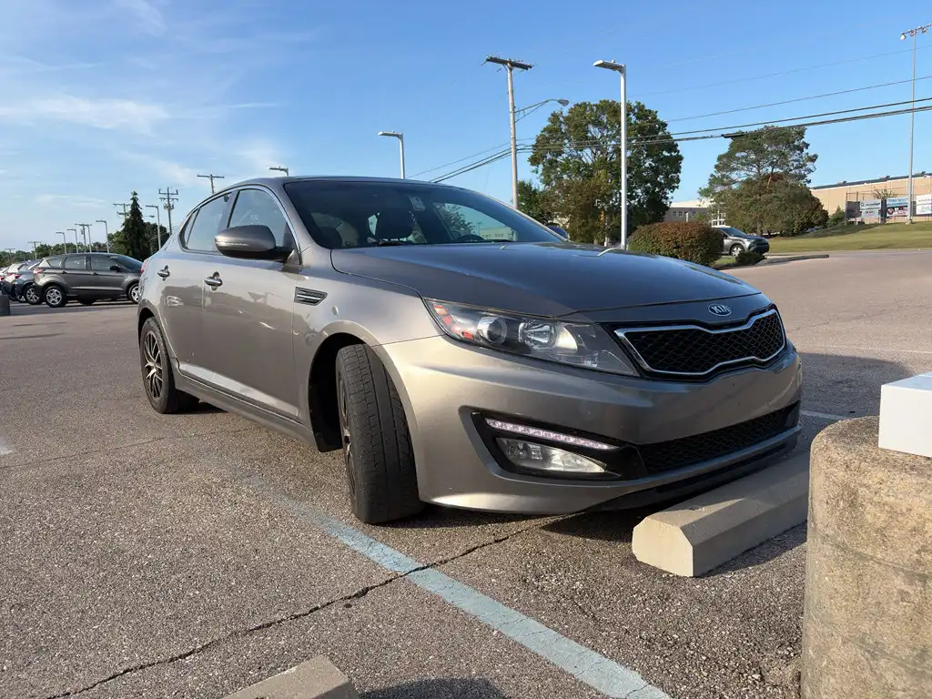 2013 Kia Optima SX Turbo AT's photo